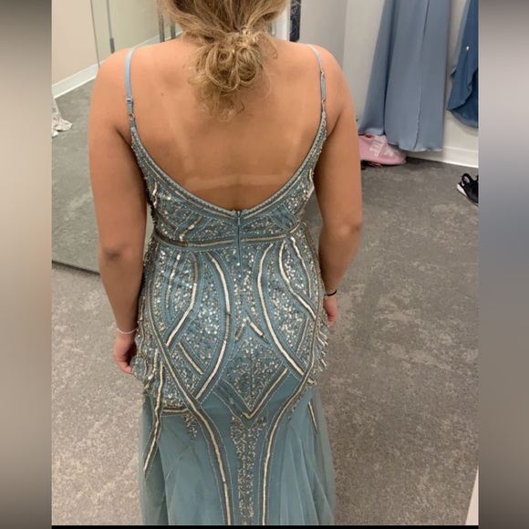 Prom dress from David’s Bridal - Picture 3 of 3